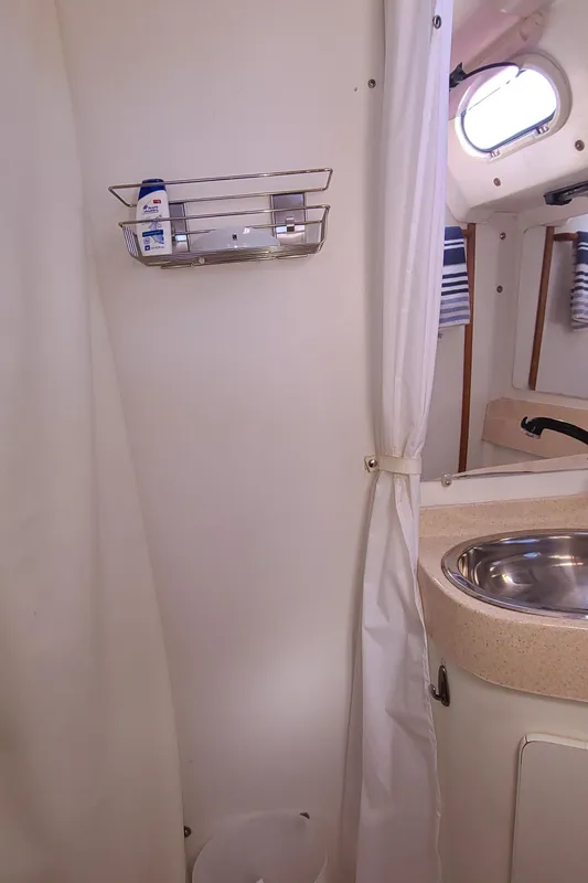 2000 Catalina 2 Cabin Centerline MK II