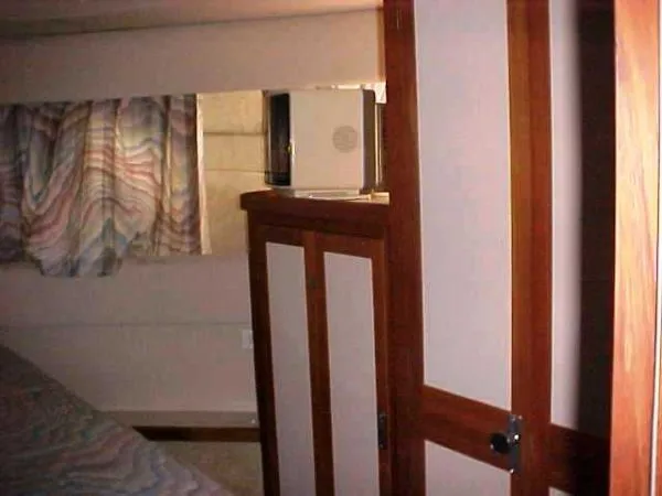 1988 Carver Mariner