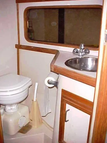 1988 Carver Mariner