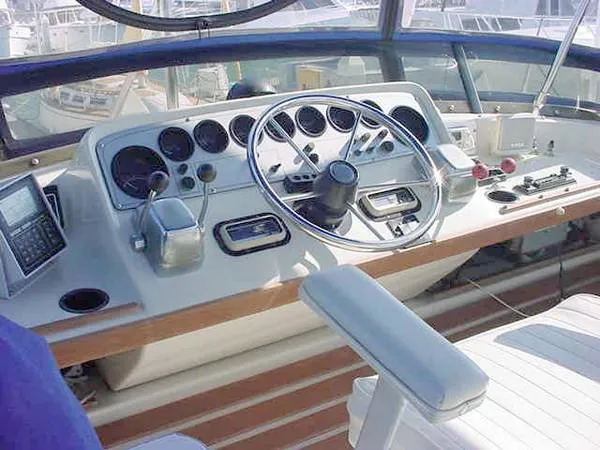 1984 Silverton 34 Convertible