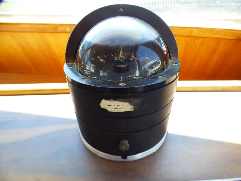 1979 Californian 42 LRC Flybridge Trawler