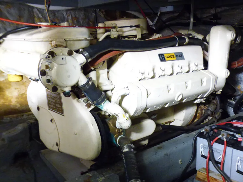 1979 Californian 42 LRC Flybridge Trawler