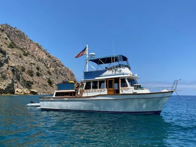 1979 Californian 42 LRC Flybridge Trawler