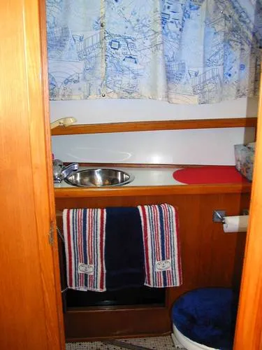 1979 Jeffries Craft Flybridge Sedan Sport Fisherman