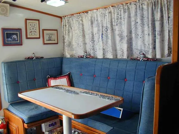 1979 Jeffries Craft Flybridge Sedan Sport Fisherman