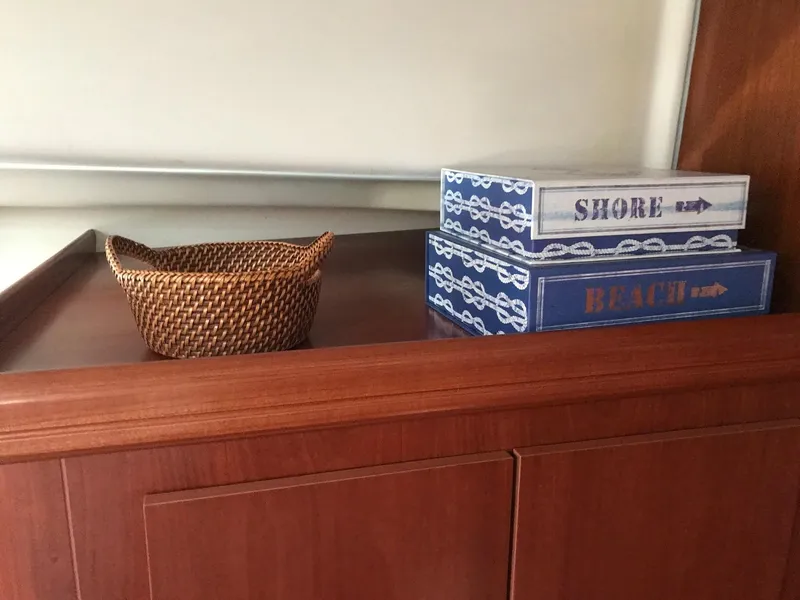 Salon Storage