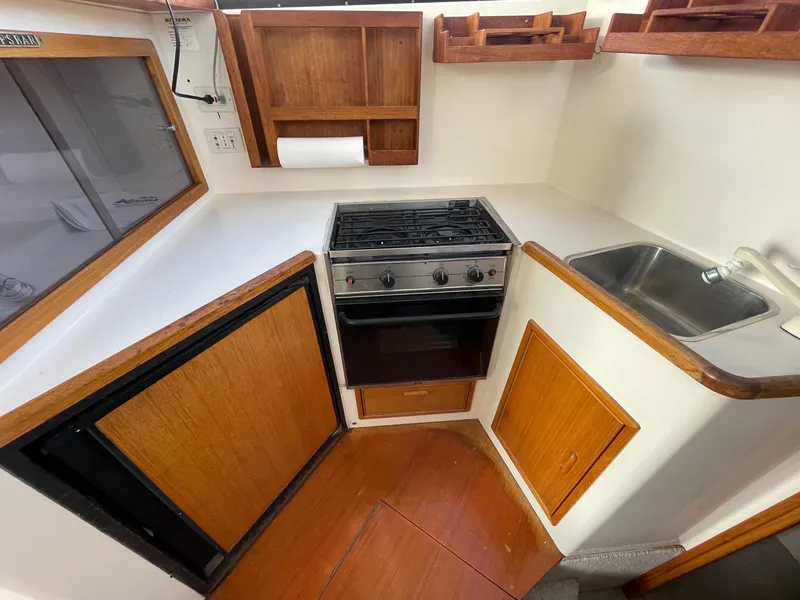 1994 Riviera 33 Flybridge