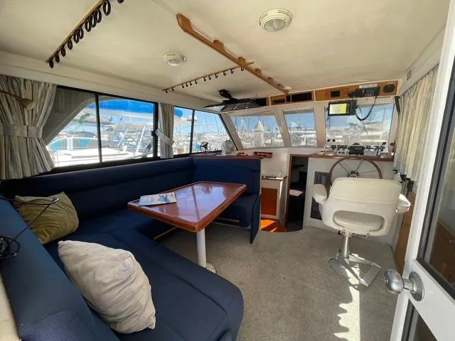 1994 Riviera 33 Flybridge