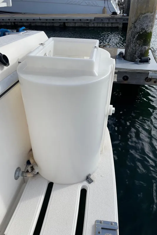 1994 Riviera 33 Flybridge