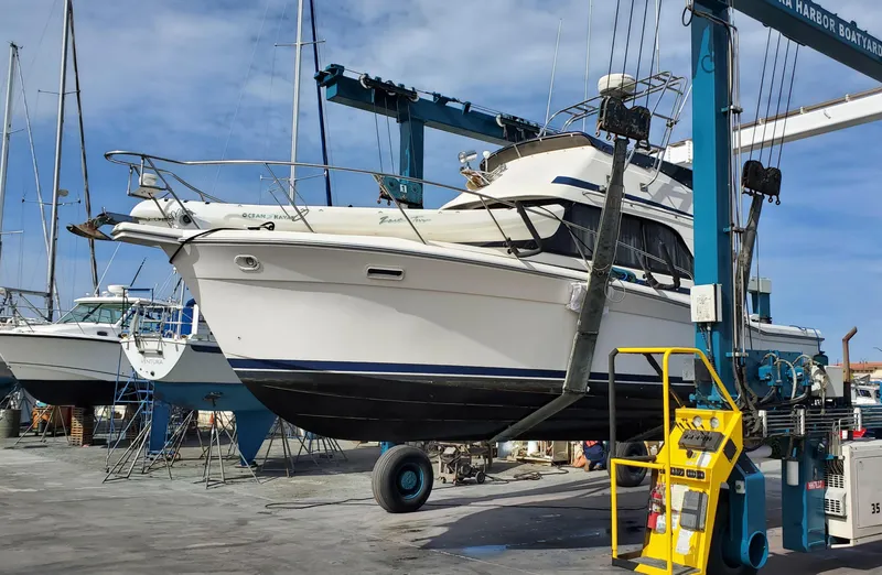 1994 Riviera 33 Flybridge