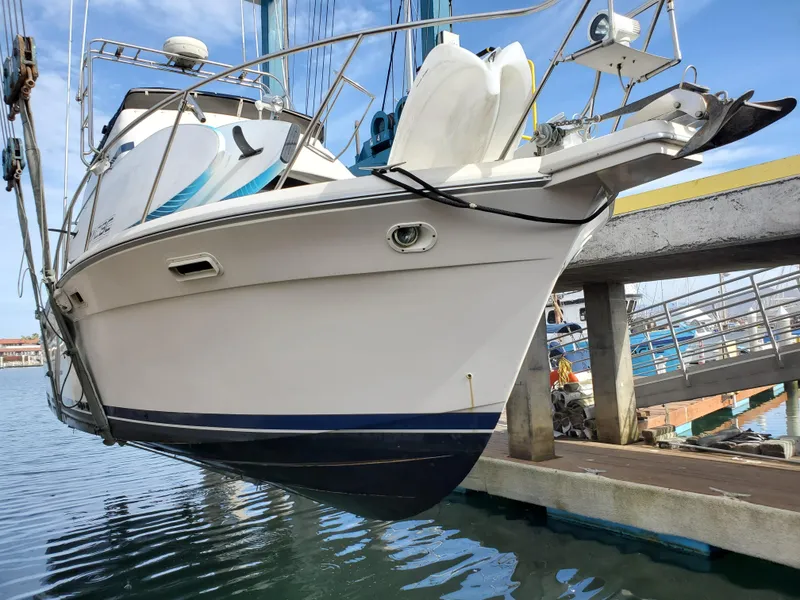 1994 Riviera 33 Flybridge