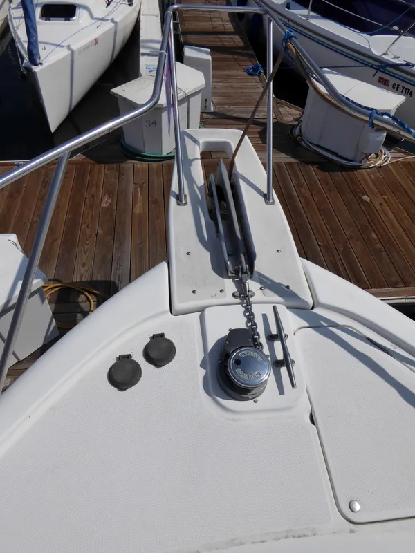 Bow windlass 2
