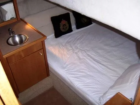 Aft berth
