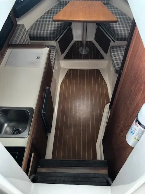 1999 Mainship Pilot 30