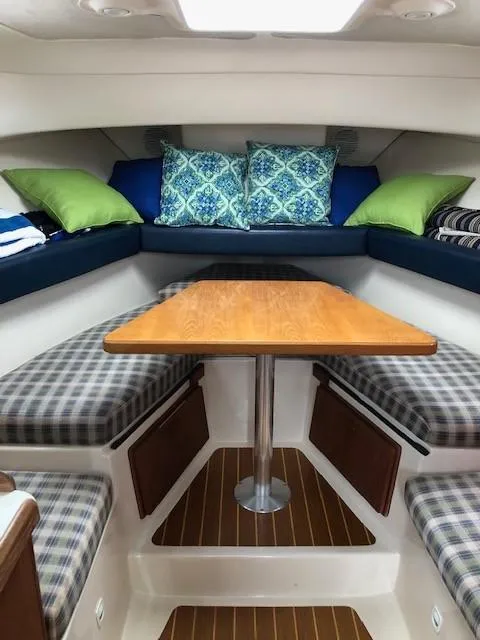 1999 Mainship Pilot 30