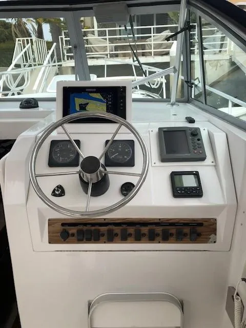 1999 Mainship Pilot 30