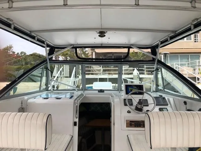 1999 Mainship Pilot 30