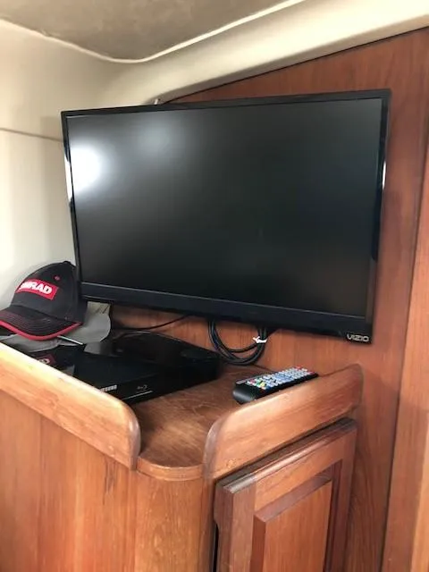 1999 Mainship Pilot 30