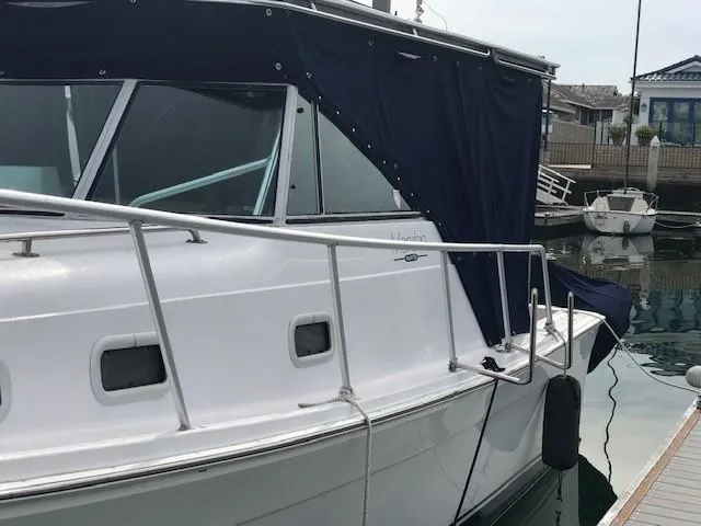 1999 Mainship Pilot 30