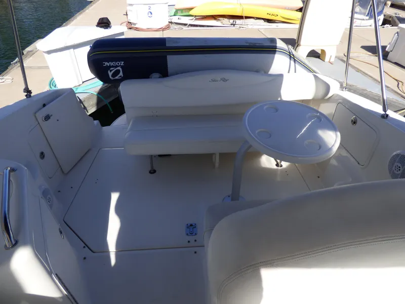 2004 Sea Ray Sundancer 280