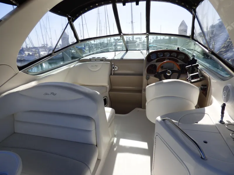 2004 Sea Ray Sundancer 280