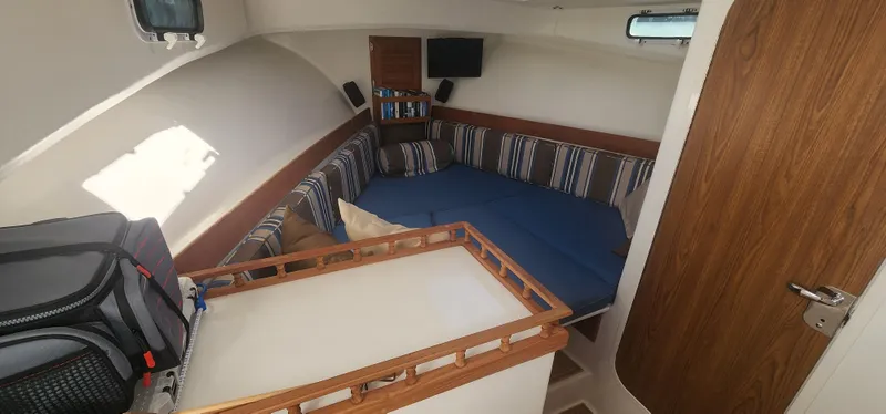 2015 Eastern 27 Islander