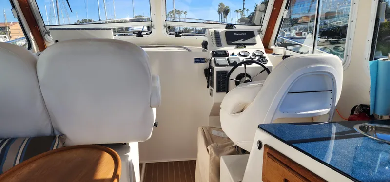 2015 Eastern 27 Islander