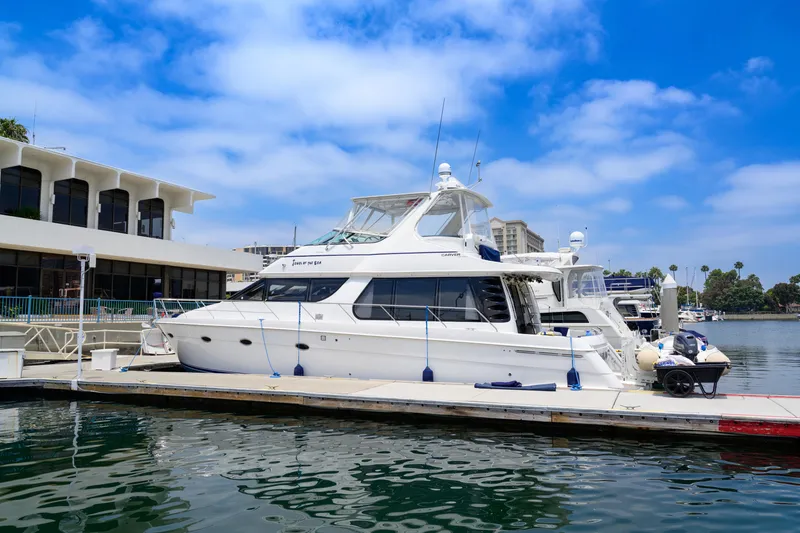 1999 Carver 530 Voyager Pilothouse