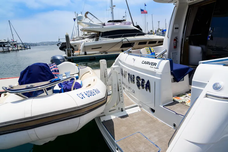 1999 Carver 530 Voyager Pilothouse