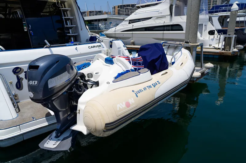 1999 Carver 530 Voyager Pilothouse