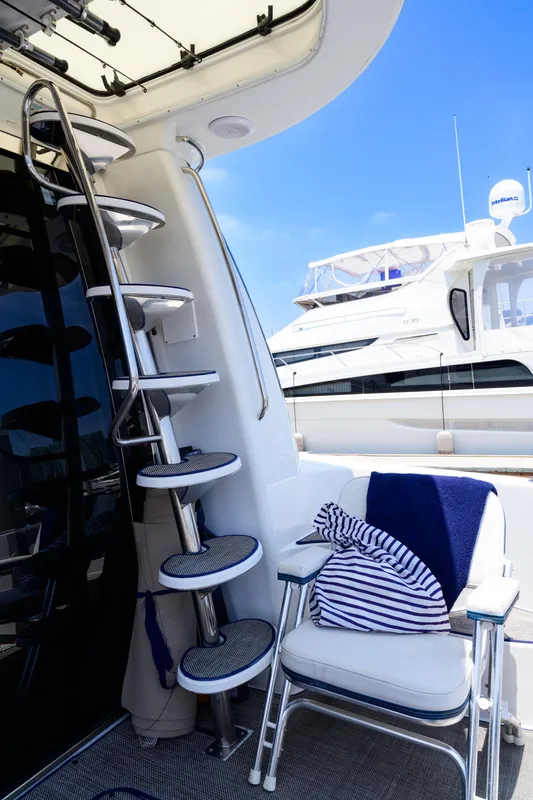 1999 Carver 530 Voyager Pilothouse