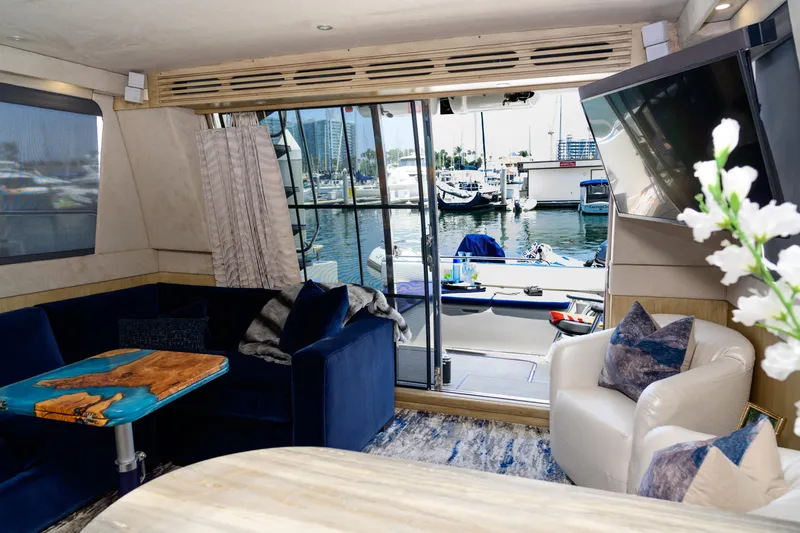 1999 Carver 530 Voyager Pilothouse