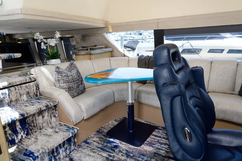 1999 Carver 530 Voyager Pilothouse