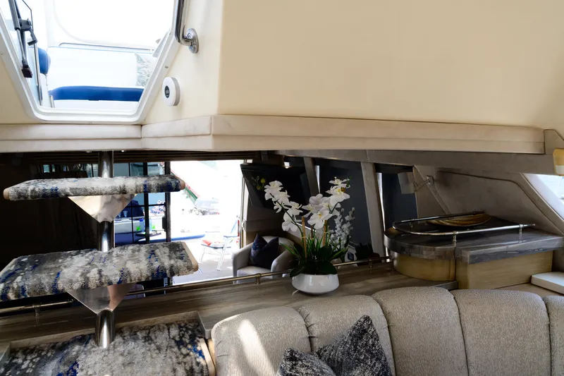 1999 Carver 530 Voyager Pilothouse