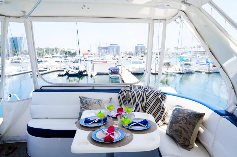 1999 Carver 530 Voyager Pilothouse