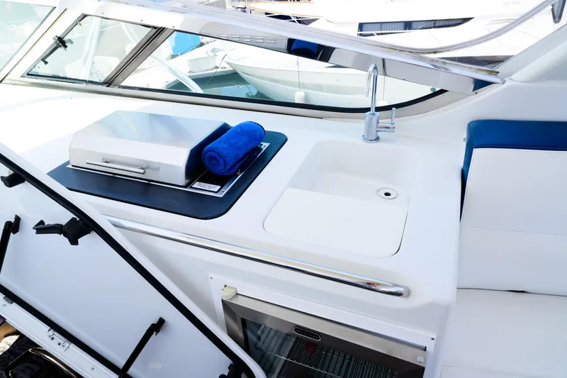 1999 Carver 530 Voyager Pilothouse
