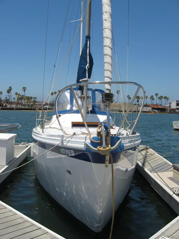 Shiney Hull Paint