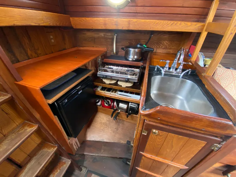 1976 Westsail 32