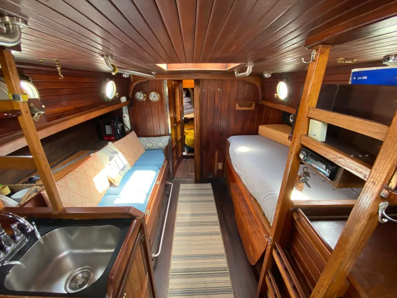 1976 Westsail 32