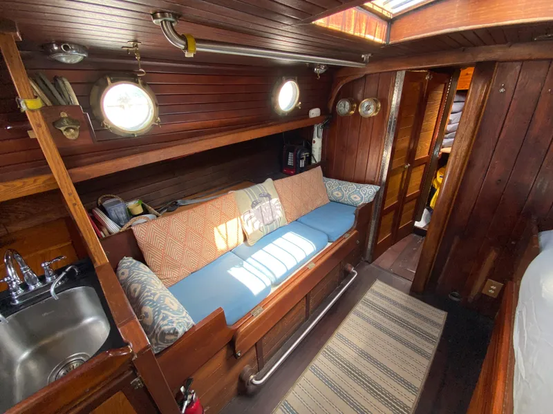 1976 Westsail 32