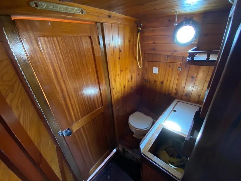 1976 Westsail 32