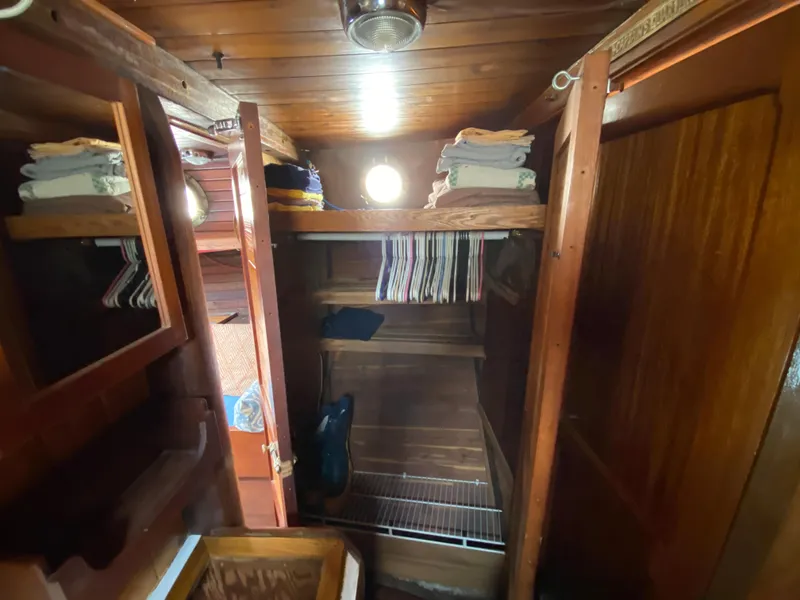 1976 Westsail 32