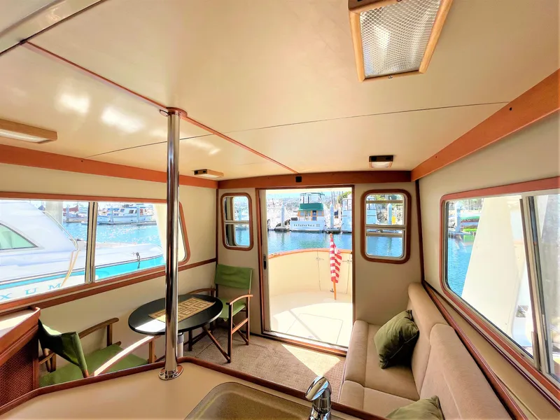 2002 Willard Marine 40 PilothouseTrawler