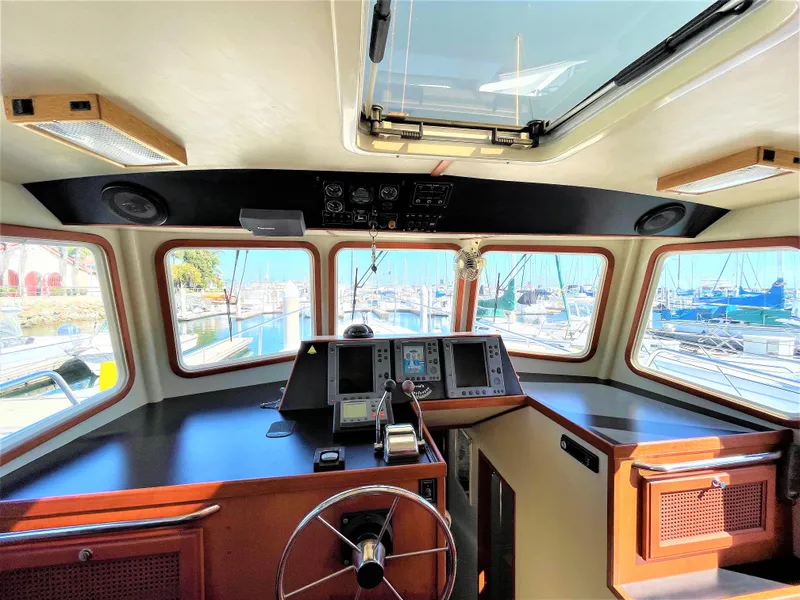 2002 Willard Marine 40 PilothouseTrawler