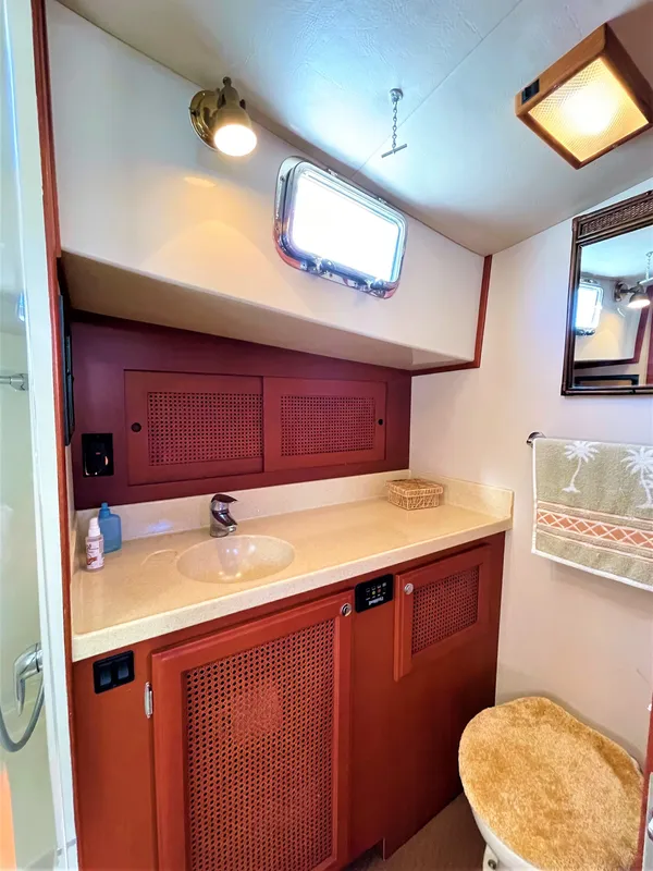 2002 Willard Marine 40 PilothouseTrawler