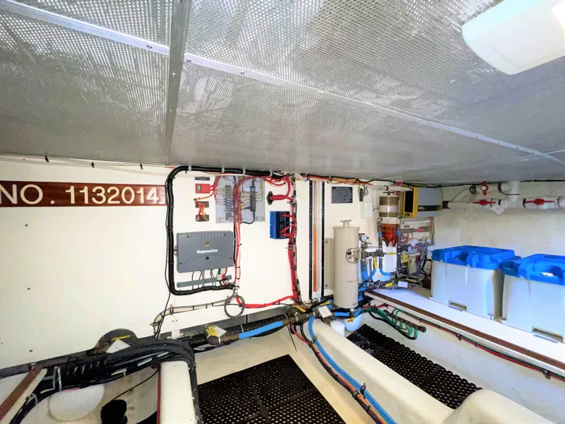 2002 Willard Marine 40 PilothouseTrawler