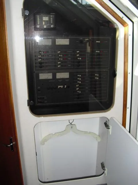 1993 Tiara Yachts Open