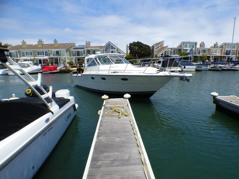 1993 Tiara Yachts Open