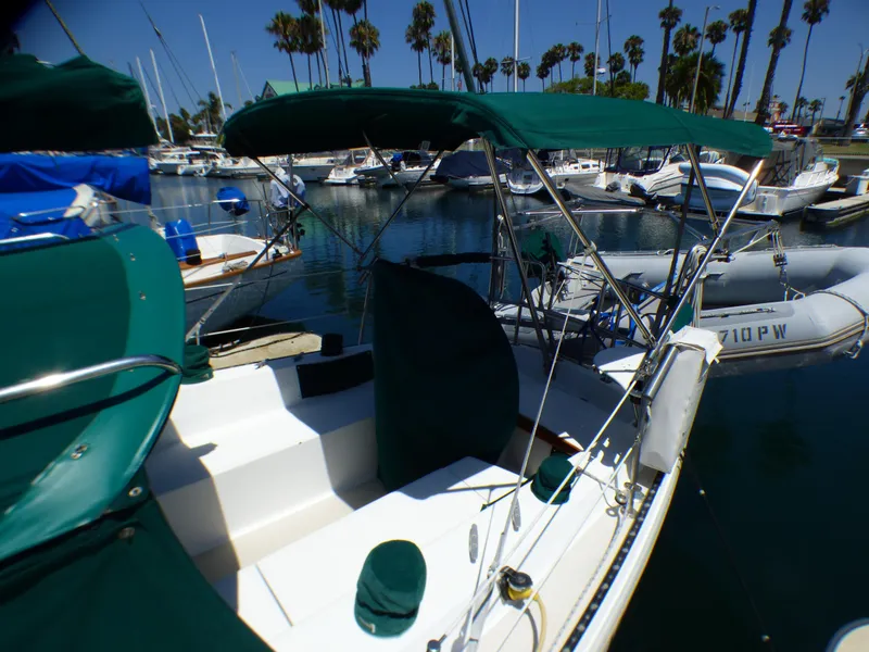 1985 Catalina 36