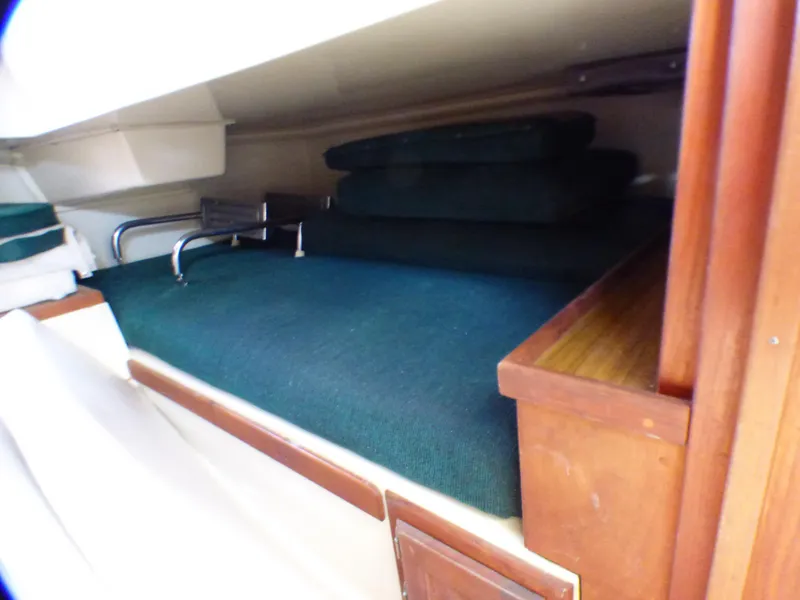 1985 Catalina 36
